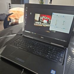 Dell Laptop i7 Windows Pro