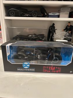McFarlane DC Multiverse The Batman Batcycle