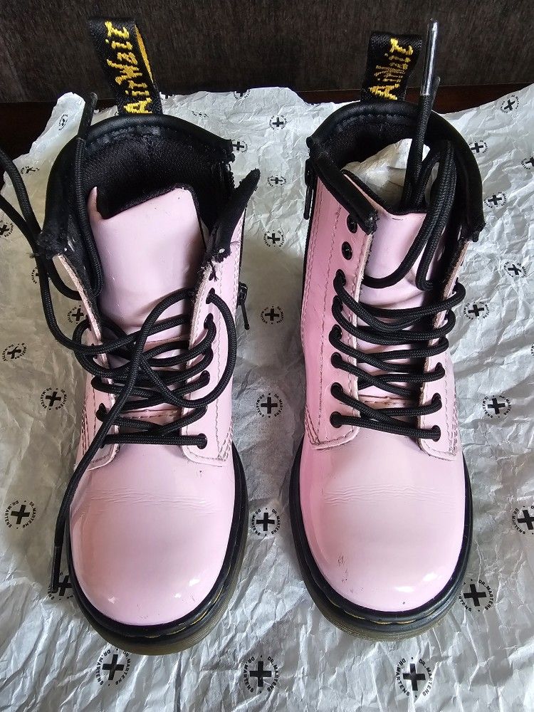 Dr. Martens Child Size 9