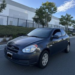 2011 Hyundai Accent 5 Speed Manual 