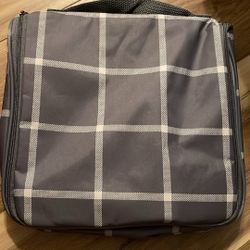 Thirty-One Toiletries tote (New)