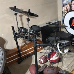 Alesis Electric Drum Set 