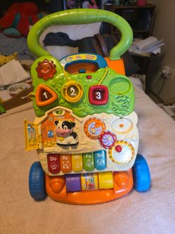 VTech Sit-to-Stand Learning Walker