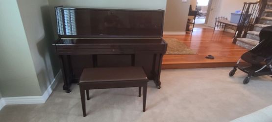 2003 Pearl River Upright Piano