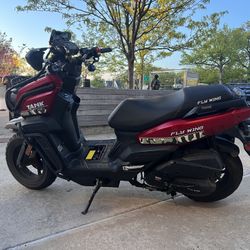 200cc Moped Fly Wing 
