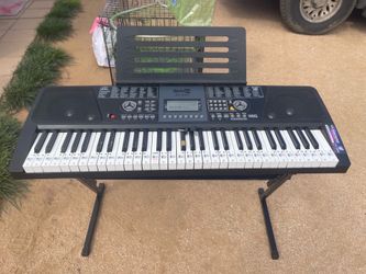 Keyboard Piano