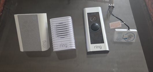 Ring Video Doorbell Pro + 2 Chimes