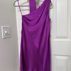 ✨ Banana Republic One-Shoulder 100% Silk Dress