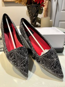 Flat Pointy Women’s Shoes Sz 7 Spiderweb Black & White by Strange Cvlt