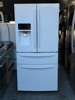 Samsung French Door Refrigerator White 4-Door