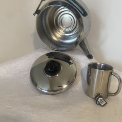 Classic Teapot Old-Fashioned 18/10 Stainless Steel 4.5QT Tea Kettle