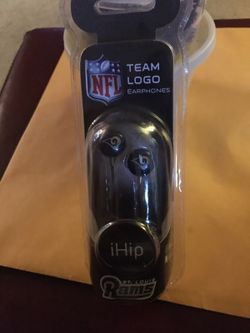 LA Rams earphones