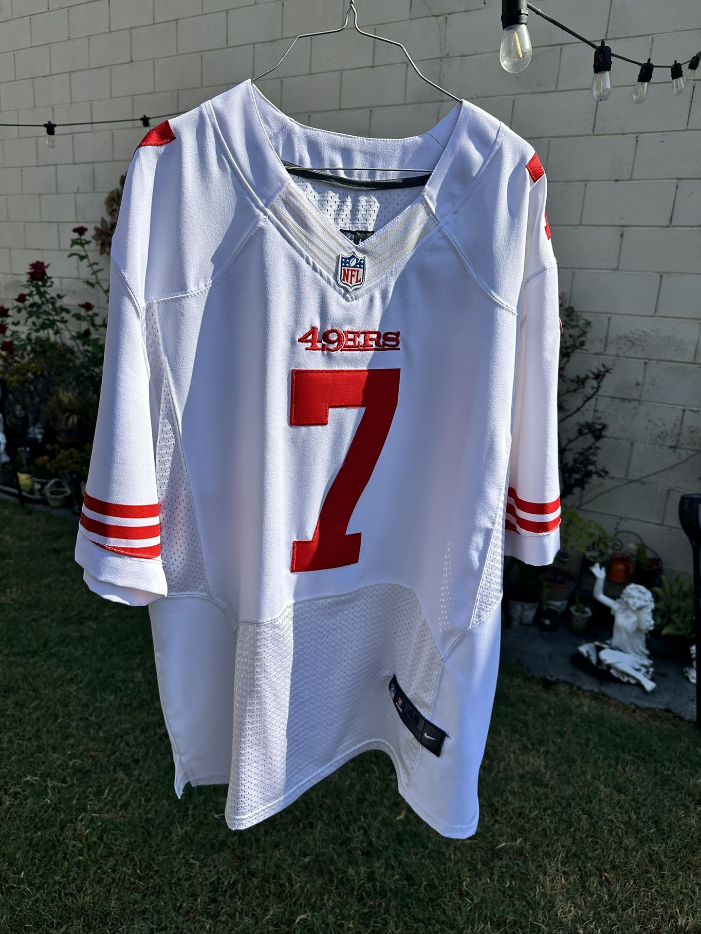 Nike Colin Kaepernick White Away 49ers Jersey On Field 48