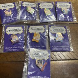 Seven Dwarfs Pin Set