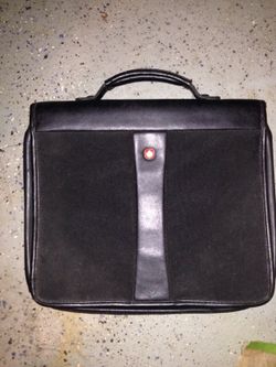 Swiss army handheld portfolio bag. Never used