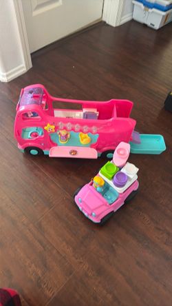 Toys little people $5  Sylmar pick up
