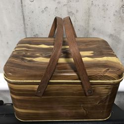 Vintage Metal Picnic Box