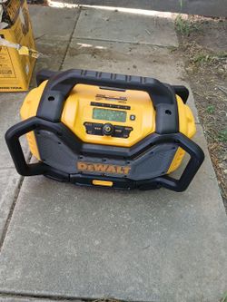 DeWalt Speaker