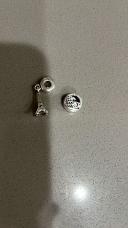 Pandora Eiffel Tower And Colosseum Charm