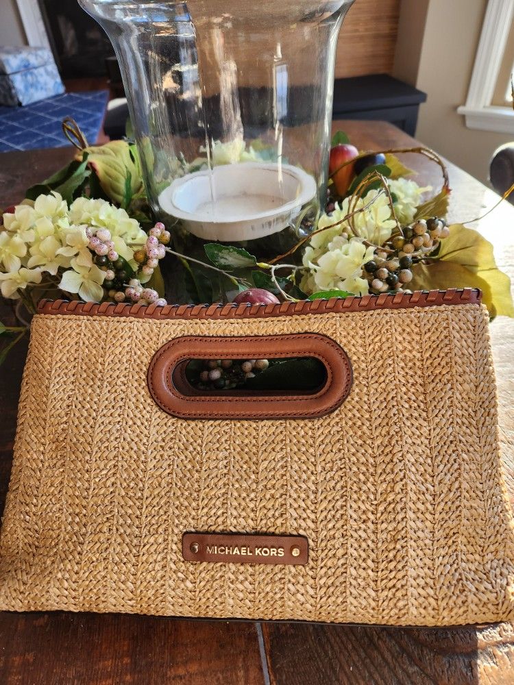 Michael Kors Spring Bag