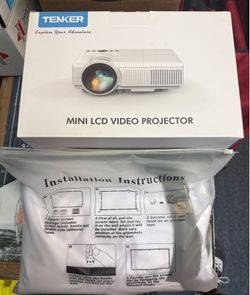 Video projector with soft screen