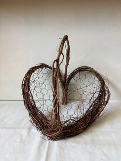 Rustic Heart Shaped Basket with Handle Made of Chicken Wire and Grapevines