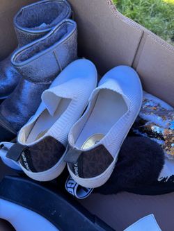 MK tennis shoes size 8.5