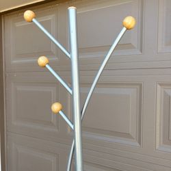 Coat Hanger with Magnetic Heavy Base