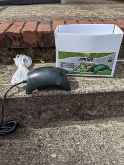 Tetra APK100 Air Pump For Ponds