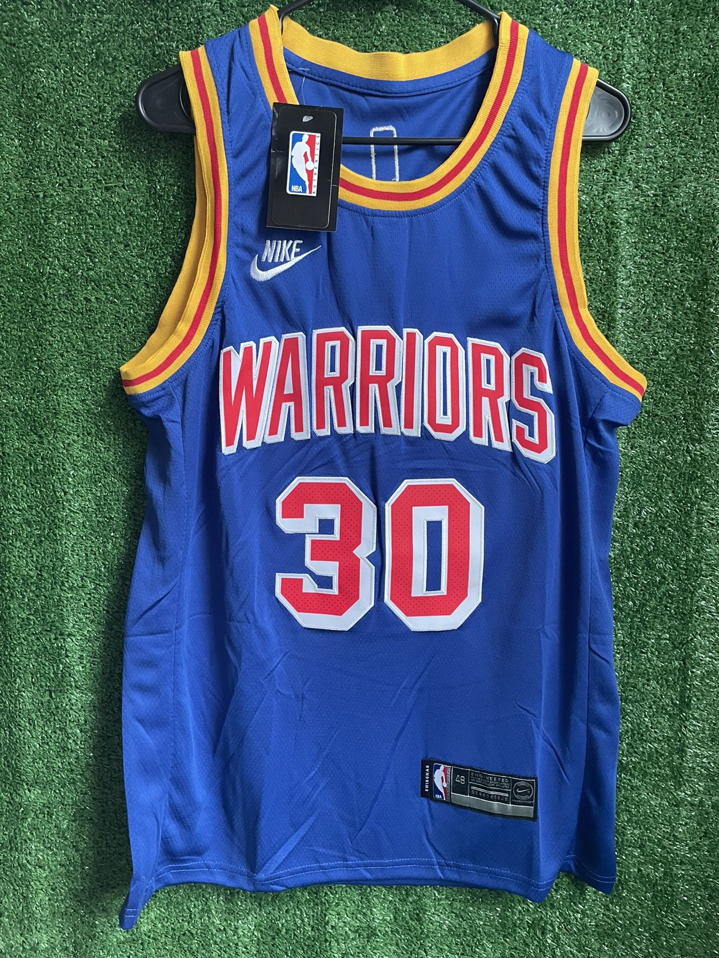 STEPHEN CURRY GOLDEN STATE WARRIORS NIKE JERSEY BRAND NEW WITH TAGS SIZES MEDIUM, LARGE AND XL AVAILABLE