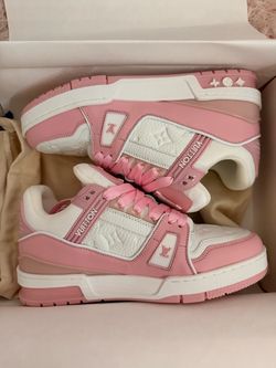 Louis Vuitton trainers pink size 8.5
