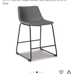 2 Counter Height Bar Stools