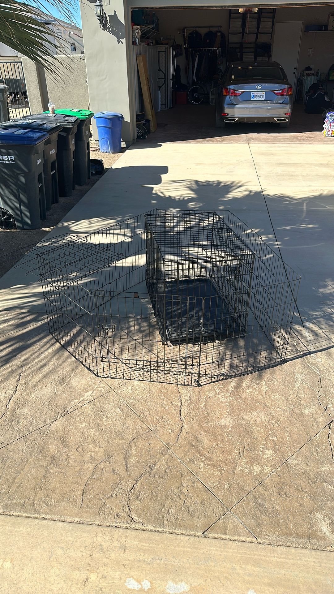 Large Dog Crate / Gating