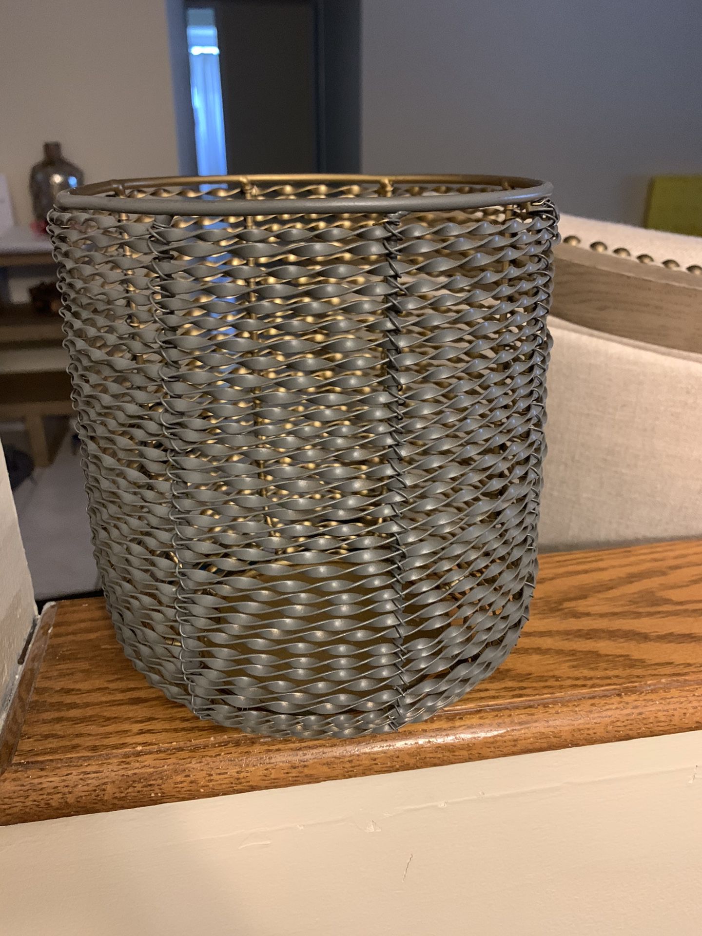 Candle Holder (uses 3x3 pillar candle size-not included)