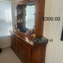 Bedroom Dresser 