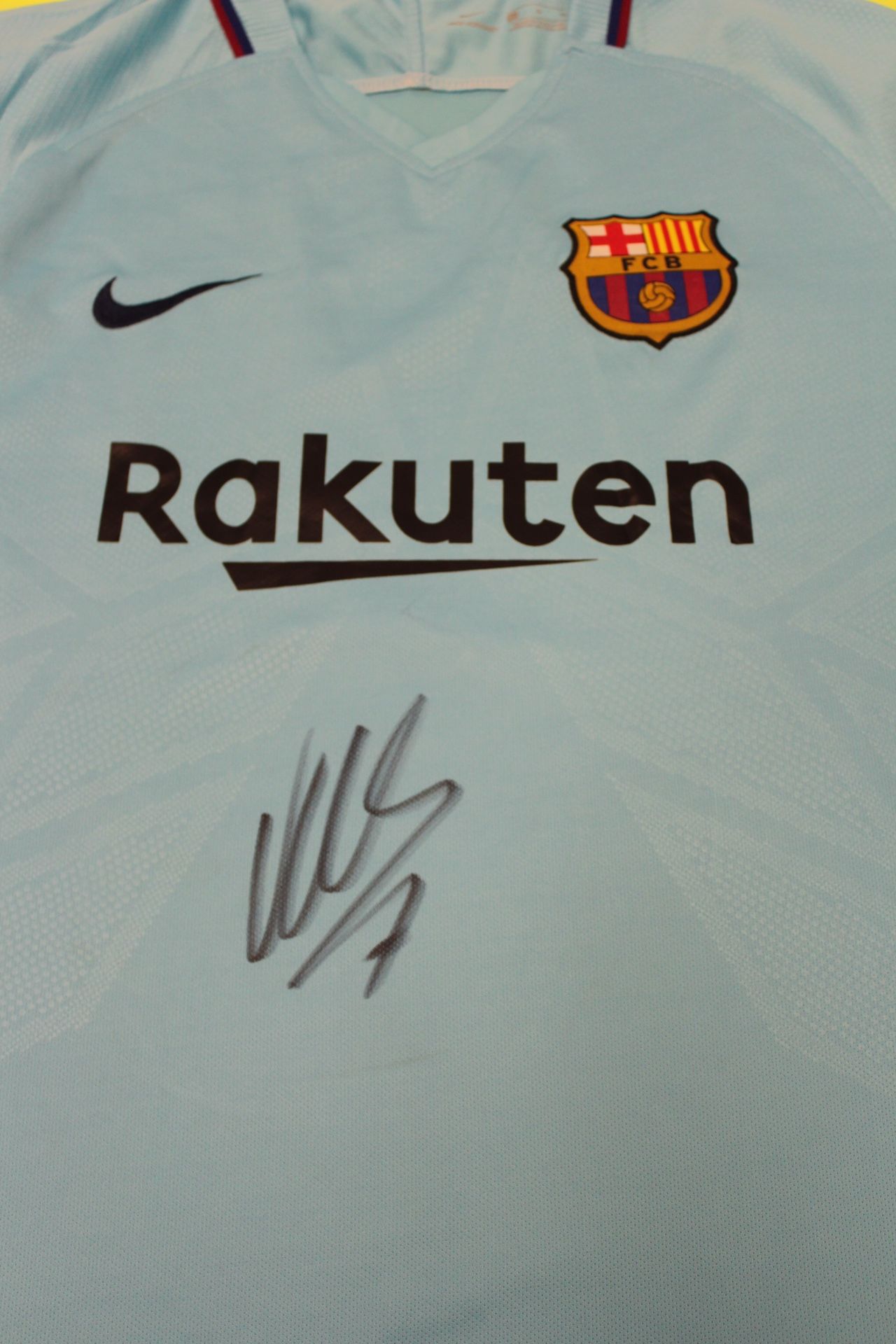 David Villa Spain Barcelona Signed Autograph Jersey Large BAS BECKETT