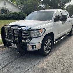 2017 Toyota Tundra