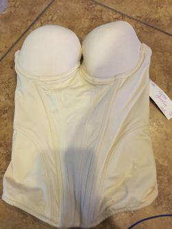 New with tags, Jezebel bra, 34 B