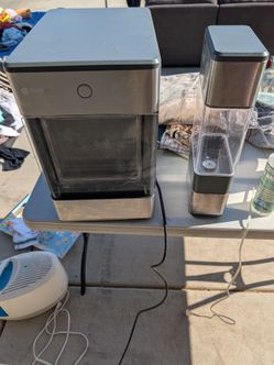 GE Profile Nugget Ice Maker