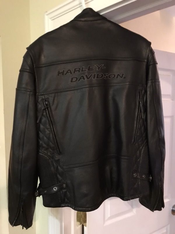 Harley Davidson protective padded leather motorcycle jacket.