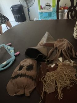 Haunting Scarecrow Costume For Children Small