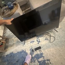 Hinsense 32” Tv 