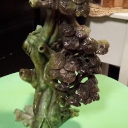 Oriental Vintage Jade Art