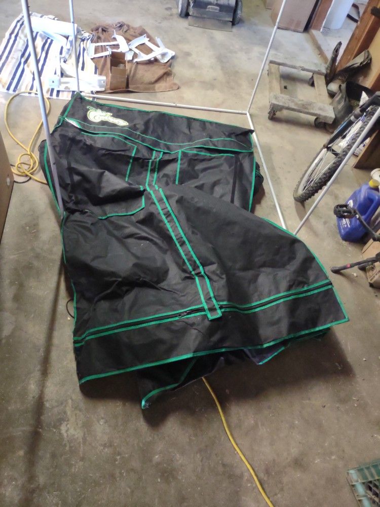 Grow Tent Hydro Crunch