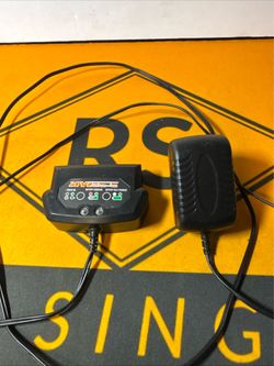 Hyper Tough 20V Lithium-Ion Battery Charger, tested EBS0090A-(contact info removed)AU