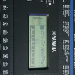 Yamaha PSR-E253 61 -key Portable Electronic Keyboard 