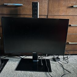 32 Curved Samsung Monitors 