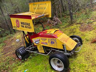 Race car