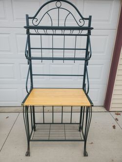 Baker's rack
