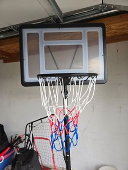 Youth basketball hoop